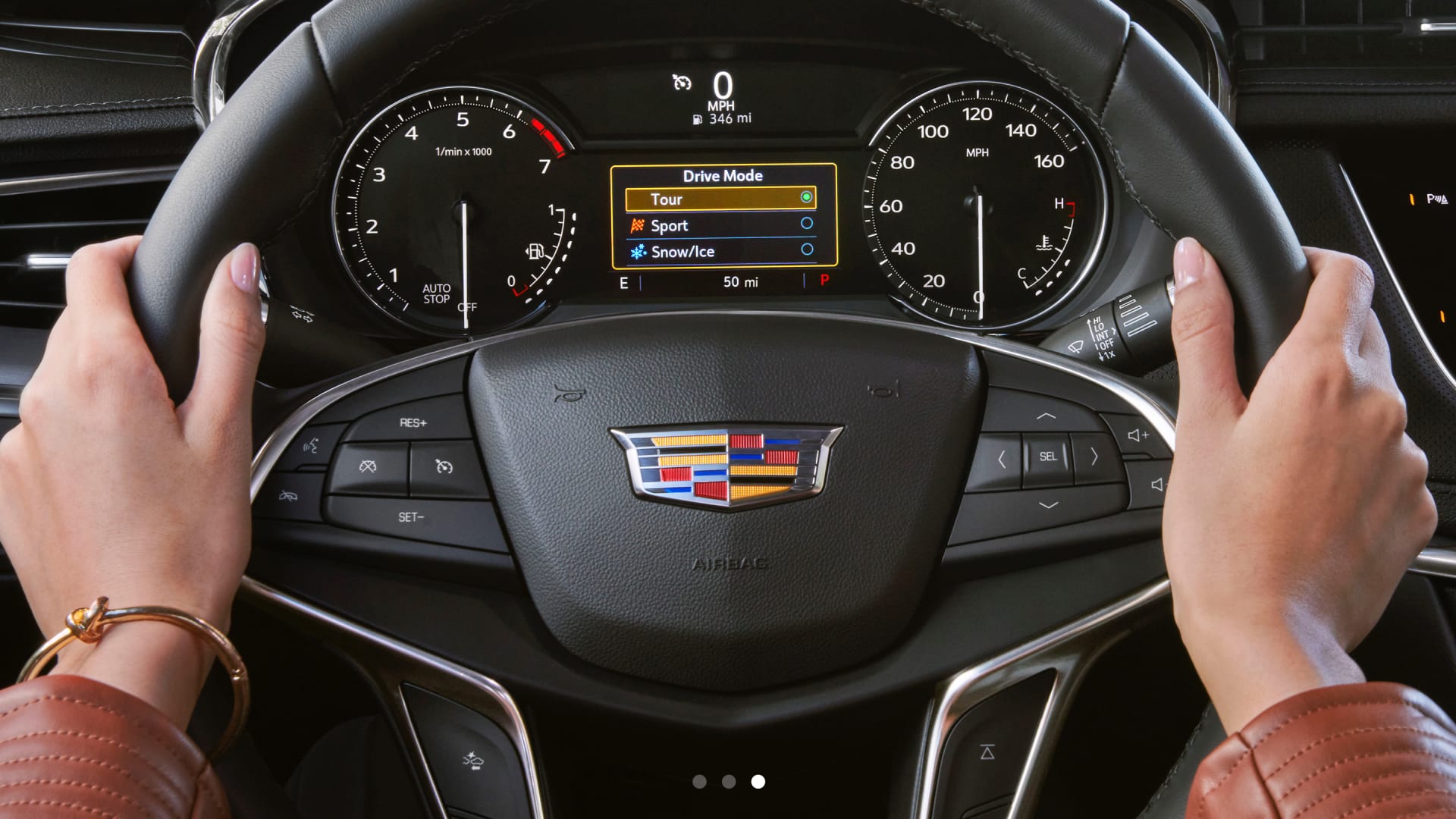 2022 XT5 Cadillac Digital Brochure
