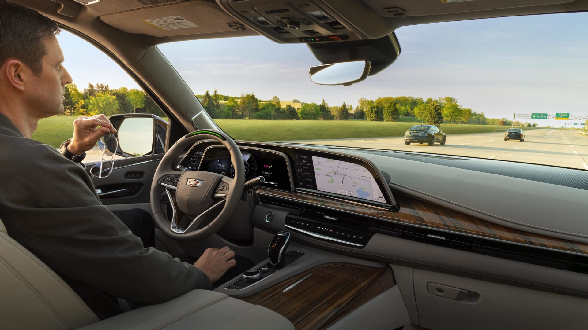 Cadillac escalade 2022 салон