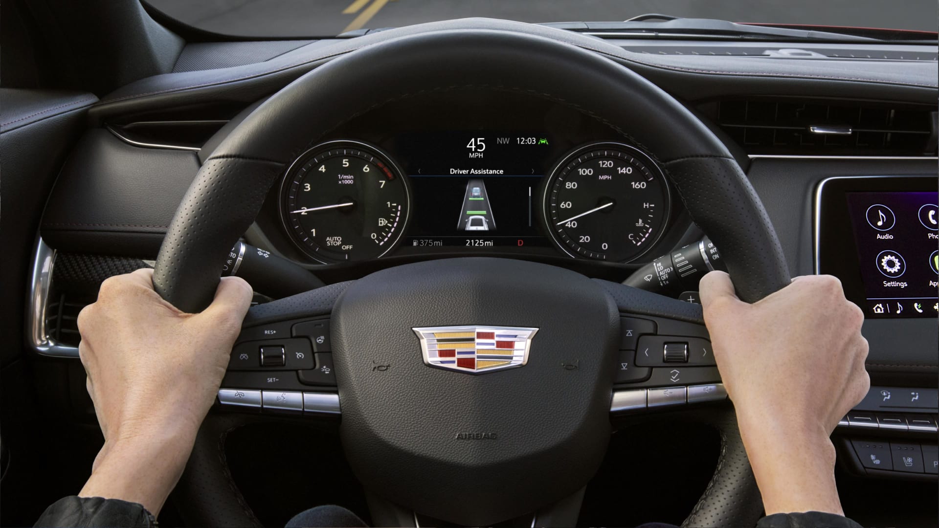 2023 XT4 Cadillac Digital Brochure